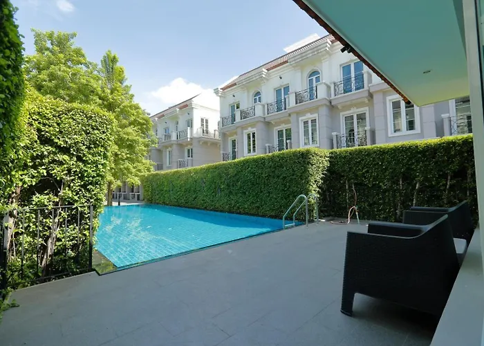 Сasa de vacaciones 3 Bedroom Spacious In Downtown Near Mrt Bts Asok Station *
