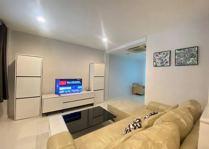 Сasa de vacaciones 3 Bedroom Spacious In Downtown Near Mrt Bts Asok Station Bangkok